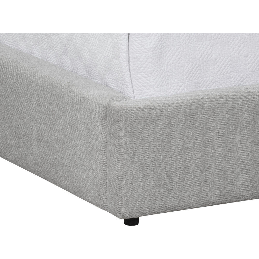 Lowe Belfast Heather Grey Bed, King